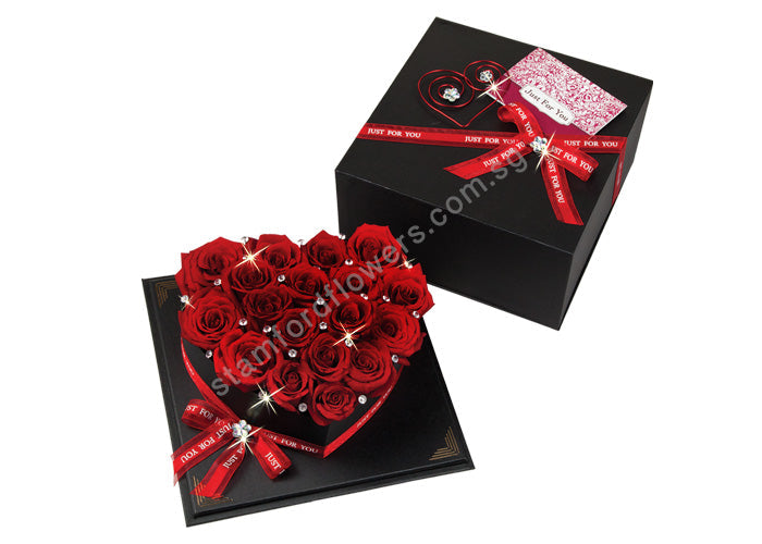CSM-212-Passion Roses Box – Stamford Flowers & Gifts Pte Ltd